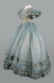The influence that military uniforms played on women's dress during the years of the civil war is evident here. Pin On History Of Costume Xix 1800 1899