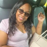 Tania Eubanks's Instagram, Twitter & Facebook