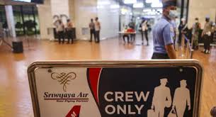 Istri saya bilang cuaca sedang buruk, dia memohon. Fu6lnnsdqiierm