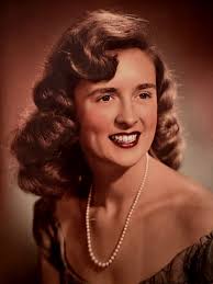 Gloria Maxwell's Instagram, Twitter & Facebook