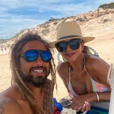 Karin Farmer's Instagram, Twitter & Facebook