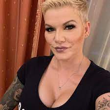 Wir haben uns nicht im guten oder im reinen getrennt! schon seit wochen wird spekuliert, wie es um die ehe von melanie müller und ihrem mann mike blümer steht. Melanie Muller Promiflash De