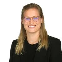 1300+ perfiles de «Mara