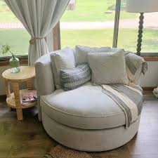 Eos Swivel Chairs Modern Living Room Furniture Room Board Modern Furniture Living Room Living Room Furniture Bay Window Living Room
