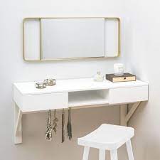 Get set for black dressing table in furniture, bedroom furniture, dressing tables at argos. 8 Luxurious Dressing Table Ideas For Small Bedrooms Urbansize