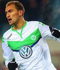 Последние твиты от bruno fernandes (@b_fernandes8). Bas Dost Wikipedia