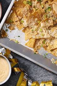 Uberbackene Nachos Mit Kasesauce Rezept Rezepte Lebensmittel Essen Uberbackene Nachos