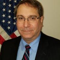 300+ perfiles de «Diessner»