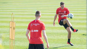 Vfb stuttgart (verein für bewegungsspiele stuttgart 1893 e. Corona Test Bei Vfb Spieler Sorgt Fur Ratsel Folgen Waren Gravierend Fussball