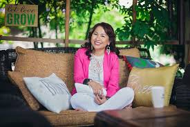 Hmong american women's association office hours: Hmong Women Today Annie Lee Hmong American Experience