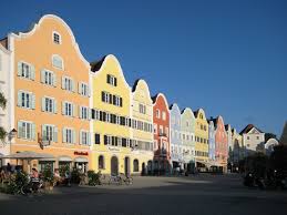 Schärding is a town in northern austrian state of upper austria, the capital of the district of the same name, and a major port on the inn r. Scharding Wikipedia