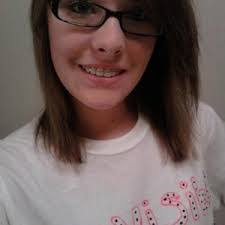 Lindsey Nowicki's Instagram, Twitter & Facebook