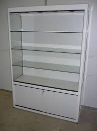 1380x415x270mm nombre de bac : Vitrine Meuble D Exposition En Verre Et Aluminium Devis Sur Techni Contact Vitrine Da Exposition A Encadrement Aluminium