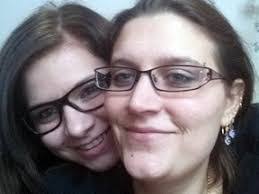 Roxanne Ruth's Instagram, Twitter & Facebook