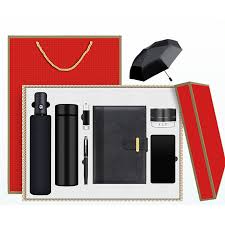 How is it that men seem to never want or need anything, while we can barely keep our shopping habits under control? New Year Latest Creative Corporate Promotional Giveaways Cadeau De Luxe Mens Wallet Belt Idea Regalo Uomo Boys Gift Set Items Buy Tienda De Regalos Oficina Regalo High Quality Office Giveaways Creative