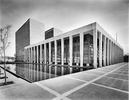 Secretaria da justiça, família e trabalho mobiliza servidores e arrecada mais de 2 mil itens para campanha aquece paraná. Classicos Da Arquitetura Palacio Da Justica Juan Sordo Madaleno Archdaily Brasil