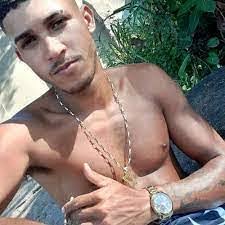 Adriel Oliver's Instagram, Twitter & Facebook