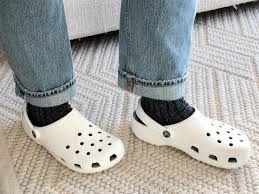 Have had a couple people call out others for fake jibbitz and honestly. Crocs Review I M A Style Editor And I Love Crocs