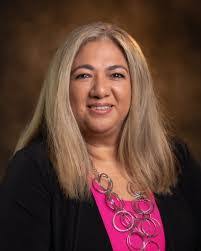 Taylor Parrott's Instagram, Twitter & Facebook