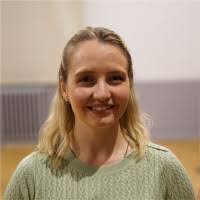 Francesca Peters's Instagram, Twitter & Facebook