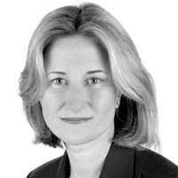 Kiera Grant's Instagram, Twitter & Facebook