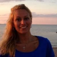 Michelle Oles's Instagram, Twitter & Facebook