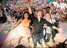 But did you know that irishman ian byrne's company byrne custom woodworking is doing a lot of the work on raglan road including all the exterior joinery? Ian Byrne Of The Elders Talks About Their Performance At Martin City S Irishpalooza