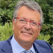 Elizabeth Shover Email & Phone Number