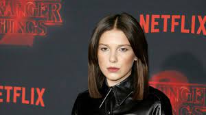 The stranger things star rose to fame at just 12 years old, and has spent the. Millie Bobby Brown Ruhrende Worte An Ihre Verstorbene Grossmutter Stern De