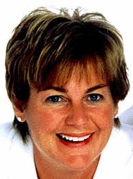 Elizabeth Doody's Instagram, Twitter & Facebook