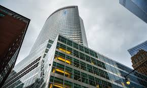 One, fueled by network effects fighting to reach critical mass. Uxq3loa Fywuem