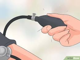 Den Blutdruck Von Hand Messen Mit Bildern Wikihow