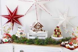 Of course when it comes to christmas desserts, we're known for our big white cakes. Christmas Dessert Table Blog Cafe Pierrot