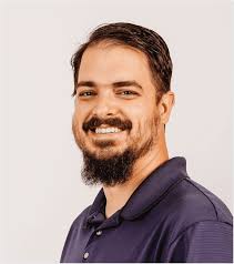 15 Best Tips in Real Estate Customer Service to Rock the Niche