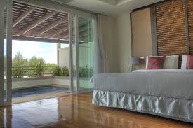 Learn more about insulating sliding glass doors. Why Is My Sliding Glass Door Hard To Open Advanced Auto Glass