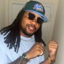 Bee Clarke (@____beeee____) • Threads, Say more