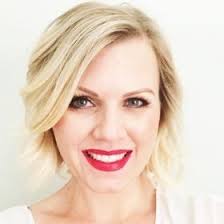 Leslye Roman (helloleslye)