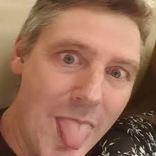 Hi group. Looking for advice. My mk1.cab. has a vinyl roof. Looking to see  what the best cleaner & water proof chemical or sealer?. Thanks Derek.