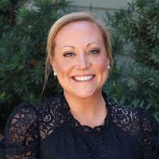 Tracey Johnston's Instagram, Twitter & Facebook