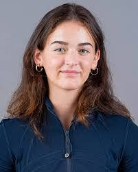 Sarah Snell's Instagram, Twitter & Facebook