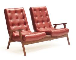 Choose from our collection of two seater wooden sofa & leather sofas, etc. Trendy Retro Zweisitzer Stuhl Mit Zwei Fussstutzen Armlehnen Sofas Sofa Ruckenlehne Chair Gaming Mobel Home Decor Contemporary Seating Retro Furniture