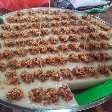 Apa saja jajanan kekinian yang bisa kamu buat dan jual kembali? 15 Makanan Tradisional Khas Pontianak Paling Favorit Tokopedia Blog