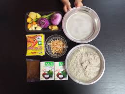 Untuk menghidang, sedikit laksa diletakkan ke dalam mangkuk. Resepi Laksa Johor Kegemaranku