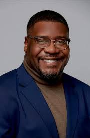 Dean Ousley's Instagram, Twitter & Facebook