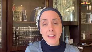 Homenaje a Adela Saba Z´L