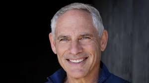 Ralph Days's Instagram, Twitter & Facebook