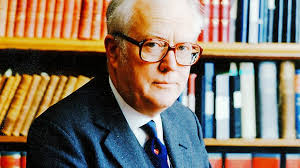 Former Bailiff's family sues advocate over wills advice