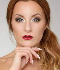 Makeup For Women Over 40 50 Photos Of The Best Ideas Makeup Tips Lips Natural Eye Makeup Glamour Makeup