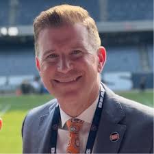 Sharing a post of gratitude and praise for the last 12 years I've had the  pleasure of working with Dave McClamroch. In Dave's 17 year career at the  Bears, he was consistently