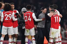 Everything you need to know about the premier league match between arsenal and man. 5 Fakta Menarik Dari Pertandingan Arsenal Vs Manchester United Halaman All Kompas Com